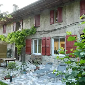 bb-de-lancienne-ecole.hotels-rhonealpes.com/