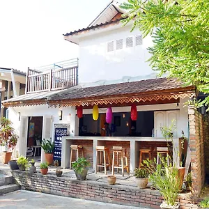 Frangipani 酒店